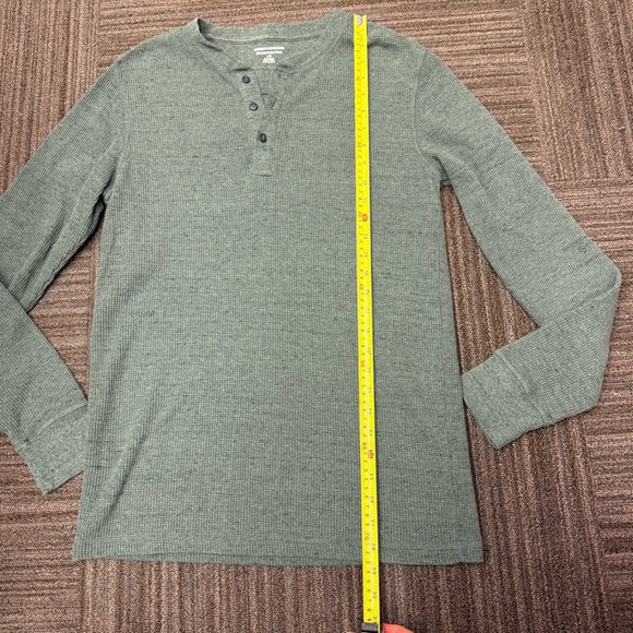 Amazon Essentials Men's Sage Forest Green Long Sleeve Henley Sweater Shirt - Picture 2 of 8
